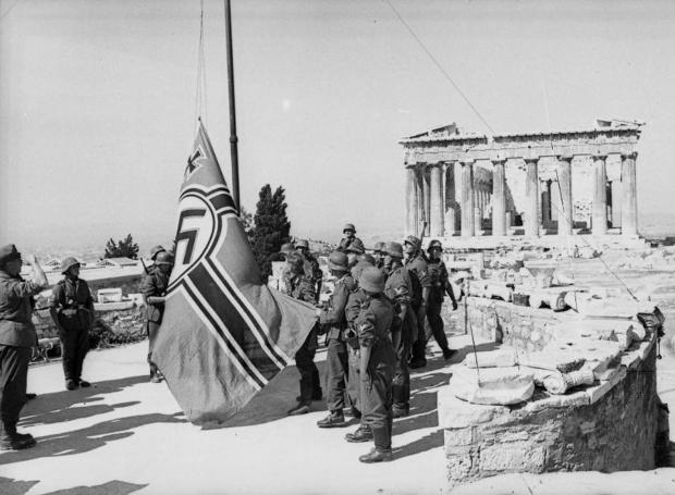 On This Day: 30 May 1941 Two Teenagers Scaled The Acropolis and Removed the Nazi Flag